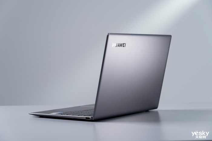 窺見全場景智慧辦公新未來 華為 MateBook B7-410深度評測