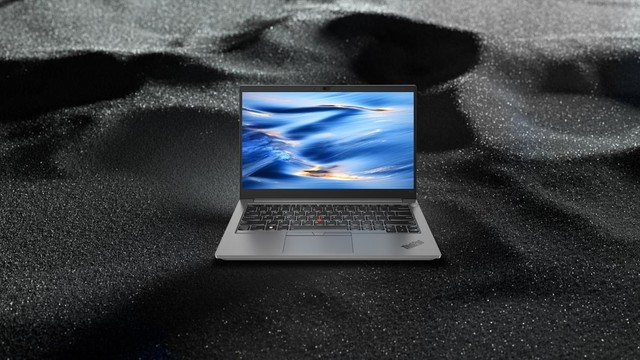 【云評測】12代酷睿高能 敲擊鍵盤體驗極佳 ThinkPad E14為商用辦公增效 