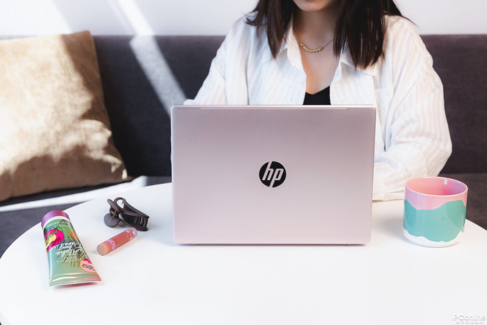 大學新生選機指南，這幾款全能機型推薦給你