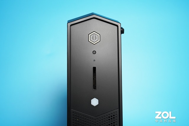 英特爾蝰蛇峽谷NUC評測