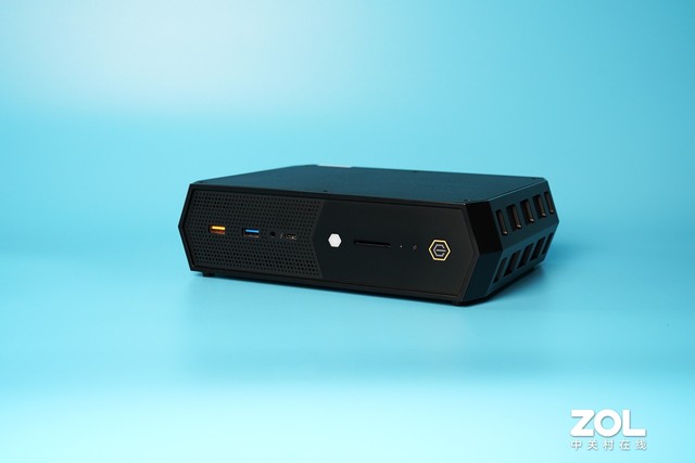 英特爾蝰蛇峽谷NUC評測